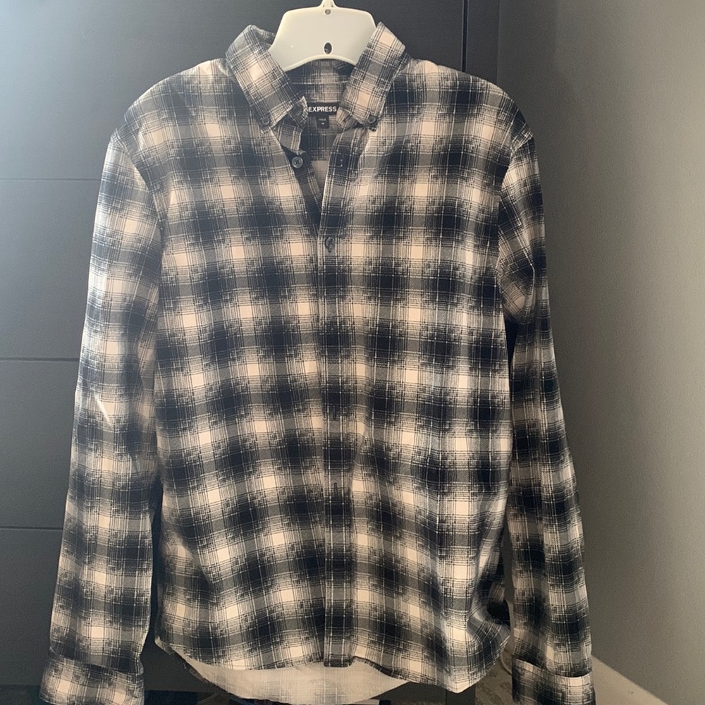Men’s Express button down shirt